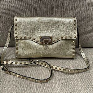 Valentino Garavani Small Rockstud Metallic Leather